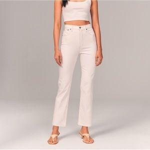 Abercrombie - Ultra High Rise Ankle Straight Jean - Cream (Size 23 short/000s)